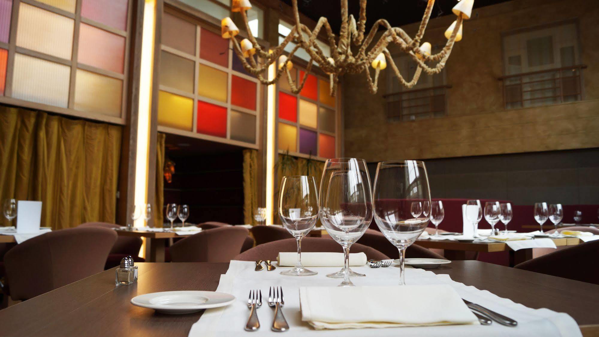 Hotel Olivier ชตราสเซน ภายนอก รูปภาพ