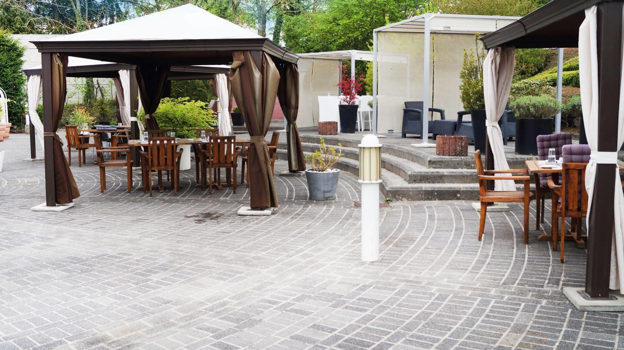 Hotel Olivier ชตราสเซน ภายนอก รูปภาพ