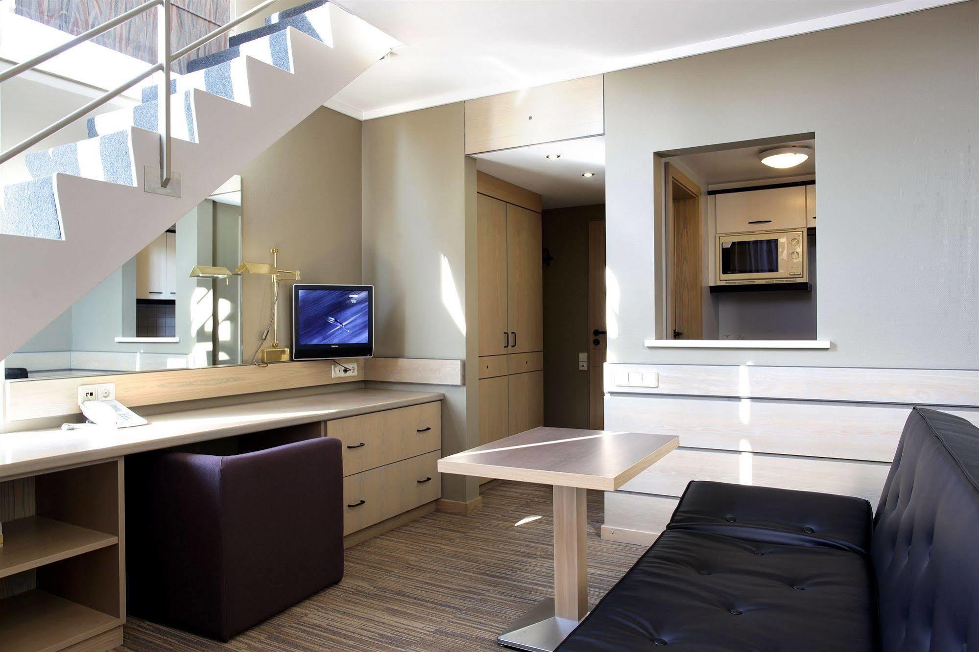 Hotel Olivier ชตราสเซน ภายนอก รูปภาพ