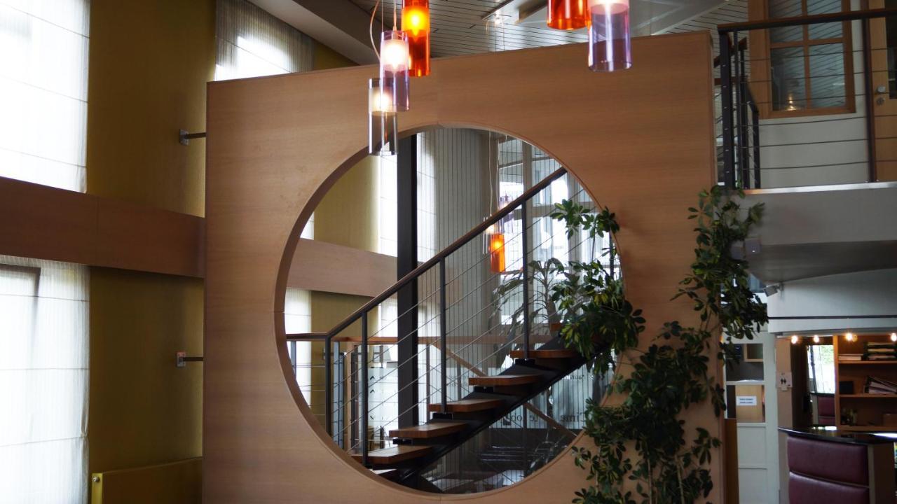 Hotel Olivier ชตราสเซน ภายนอก รูปภาพ